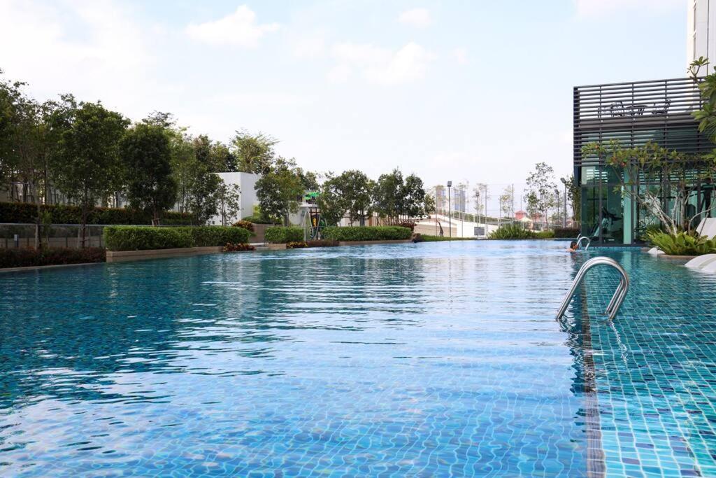 Elegant Homes 9Pax 5Bed Sunway Pyramid-Lagoon 2 Car Park Petaling Jaya Buitenkant foto