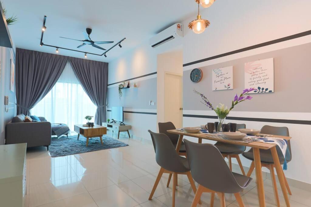 Elegant Homes 9Pax 5Bed Sunway Pyramid-Lagoon 2 Car Park Petaling Jaya Buitenkant foto
